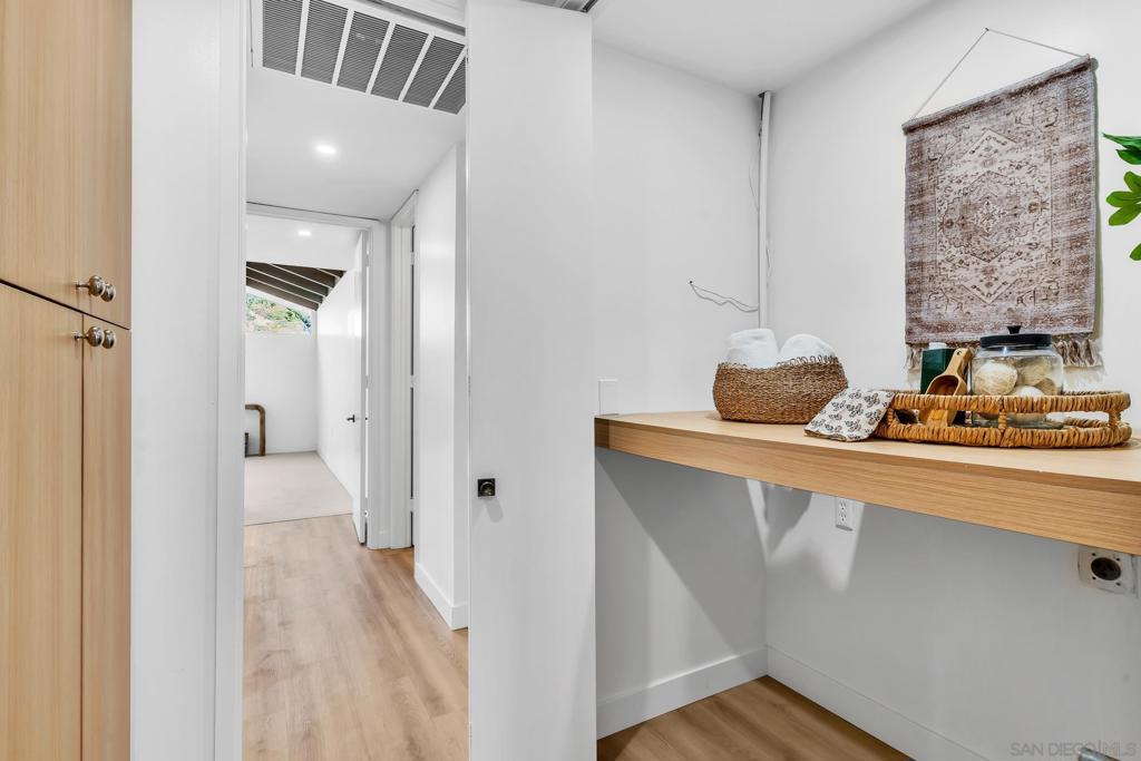 17189 Bernardo Center - photo 14