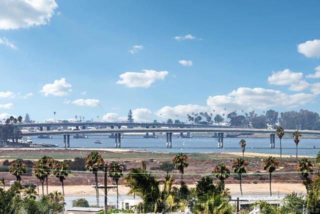 1850 Illion St, San Diego CA: https://media.crmls.org/mediaz/7c77f835-0ca3-4084-ab29-46ffc942db8d.jpg