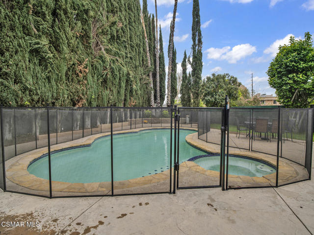 22828 Hartland Street, West Hills CA: https://media.crmls.org/mediaz/7c7876c3-52cb-47b3-ad0d-851eb7aa6fe3.jpg