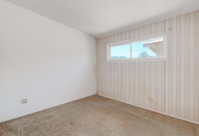 4725 Conrad Ave, San Diego CA: https://media.crmls.org/mediaz/7c7ae30f-1059-43bb-9a4b-8102ca24ec3a.jpg