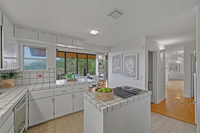 435 Golden Oak Drive, Portola Valley CA: https://media.crmls.org/mediaz/7c7b268a-1671-4d0c-89a8-f3246274bb9b.jpg