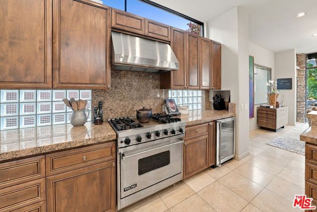 1132 Lake Vista, Palm Desert, CA 92260