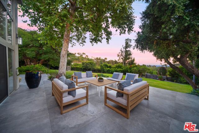 6166 Ramirez Canyon Road, Malibu CA: https://media.crmls.org/mediaz/7c7bf233-7dd0-4107-9053-ef860ac57295.jpg