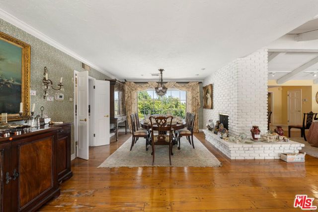 1219 Beverly Estates Terrace, Beverly Hills, California 90210, 3 Bedrooms Bedrooms, ,4 BathroomsBathrooms,Single Family Residence,For Sale,Beverly Estates,24376175