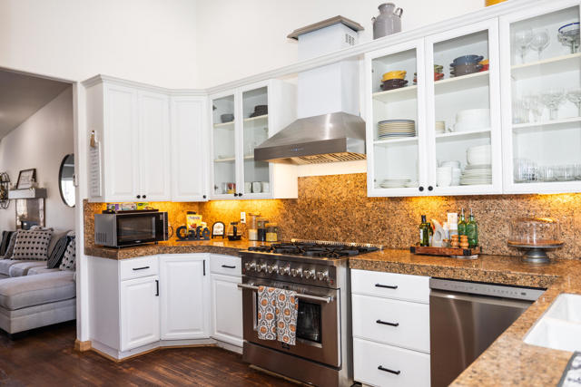 74110 Academy Lane E, Palm Desert, CA 92211