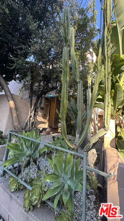 3109 Berkeley Avenue photo 4
