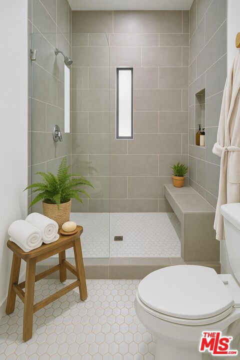 5622 Willowcrest Avenue, North Hollywood CA: https://media.crmls.org/mediaz/7c81b2da-a980-4895-a19a-d4a01c4c5099.jpg