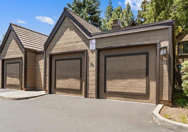 522 Thain Way, Palo Alto CA: https://media.crmls.org/mediaz/7c82a7a1-405d-44dc-8bd3-eb185263e819.jpg