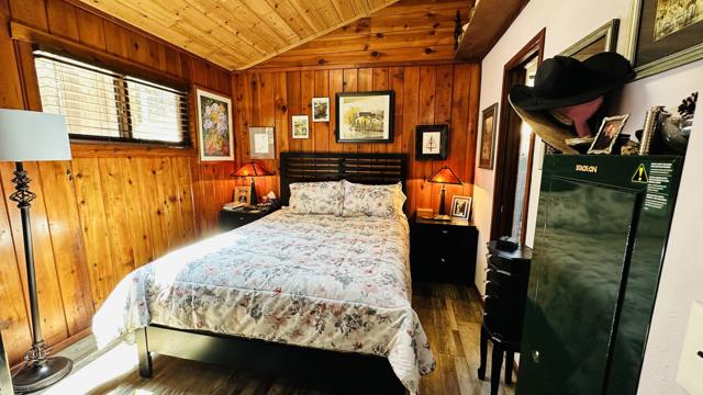 53545 Tollgate, Idyllwild CA: https://media.crmls.org/mediaz/7c8389dc-f124-461d-8205-aee244c5a0cc.jpg
