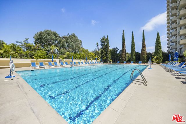 2170 Century Park East, Los Angeles CA: https://media.crmls.org/mediaz/7c83c850-3913-484b-ab9b-bcb1218da16f.jpg