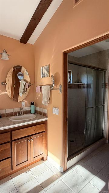 1707 Santa Margarita Drive, Fallbrook CA: https://media.crmls.org/mediaz/7c846056-fbdb-45b5-8f23-b4839f436cd5.jpg