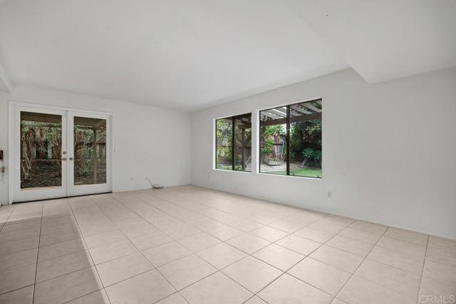Detail Gallery Image 25 of 47 For 1184 Sidonia Ct, Encinitas,  CA 92024 - 5 Beds | 2/1 Baths