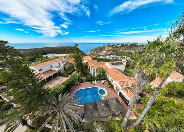 Detail Gallery Image 11 of 29 For 9450 La Jolla Farms Rd, La Jolla,  CA 92037 - 8 Beds | 7/1 Baths