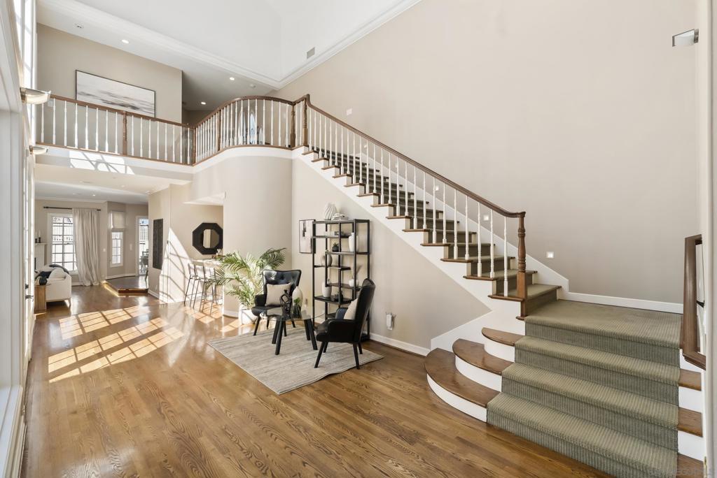 358 Belvedere St - photo 17