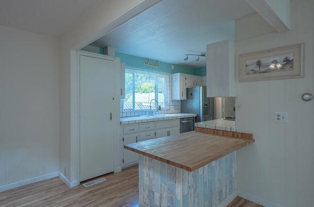 Image 16 of 39 For 17581 Pond-derosa