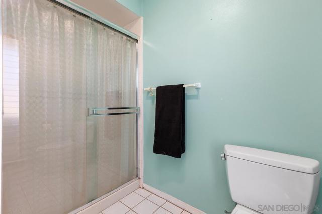 12226 Casero Ct., San Diego CA: https://media.crmls.org/mediaz/7c8b3c5a-07ce-4988-8d5e-db06d85796c7.jpg