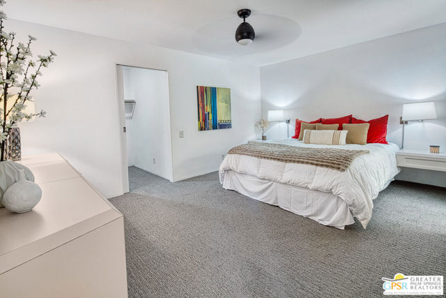 70120 Frank Sinatra Drive, Rancho Mirage CA: https://media.crmls.org/mediaz/7c8bb0a6-8655-4f3f-b012-46243fc6d4b6.jpg