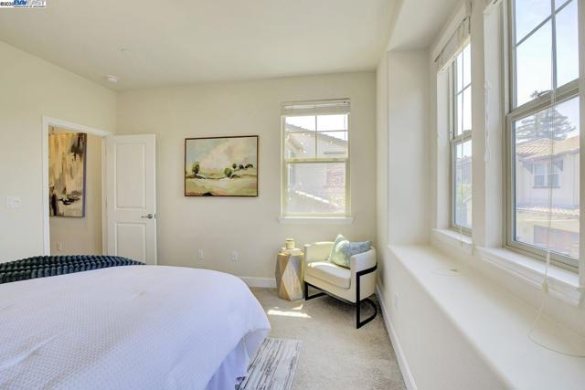 41538 Casabella Cmn, Fremont CA: https://media.crmls.org/mediaz/7c8bfb06-3887-4a13-b2f1-bf98bbccf888.jpg