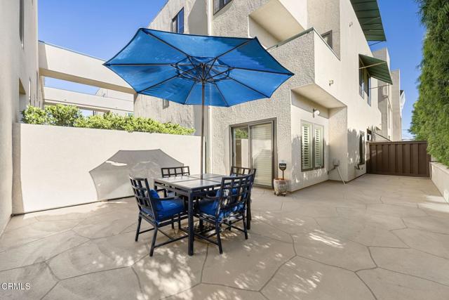 Detail Gallery Image 19 of 24 For 484 S Euclid #107,  Pasadena,  CA 91101 - 3 Beds | 2/1 Baths