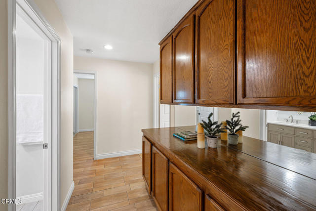 Detail Gallery Image 19 of 39 For 286 Golden Fern Ct, Simi Valley,  CA 93065 - 4 Beds | 2 Baths