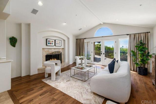1470 Rubenstein Ave, Cardiff by the Sea CA: https://media.crmls.org/mediaz/7c8e2813-ea94-4e54-8f72-642cd539e7d5.jpg