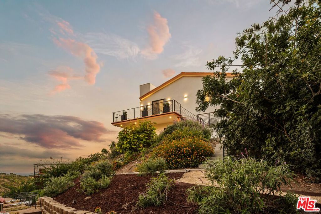 5904 Kanan Dume Road