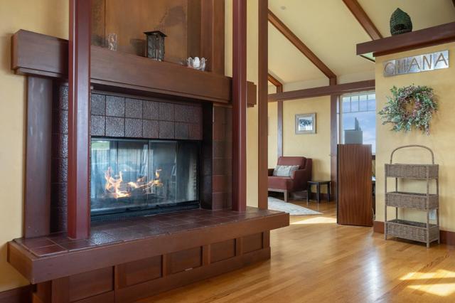 10 Maui Lane, Dillon Beach CA: https://media.crmls.org/mediaz/7c8f016c-9fac-48fa-a17a-ef3eaac6f5fb.jpg