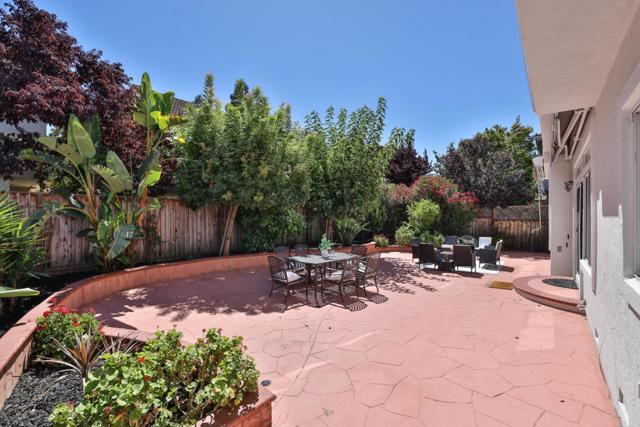 503 De Carli Court, Campbell CA: https://media.crmls.org/mediaz/7c900382-e345-42d5-adab-948ce0bdd32d.jpg
