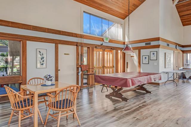 453 Alberto Way, Los Gatos CA: https://media.crmls.org/mediaz/7c915e54-7692-4fe3-8173-e0416d1979cc.jpg
