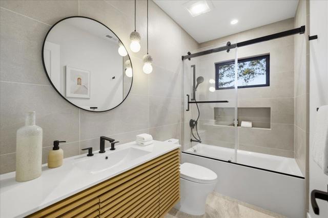 852 La Para Avenue, Palo Alto CA: https://media.crmls.org/mediaz/7c91879a-44f5-47cc-9ba1-d29ae5668f21.jpg