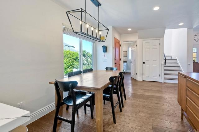 1782 E Pointe Avenue, Carlsbad CA: https://media.crmls.org/mediaz/7c9201d9-4262-4020-9b8b-03b9a5a8eecf.jpg