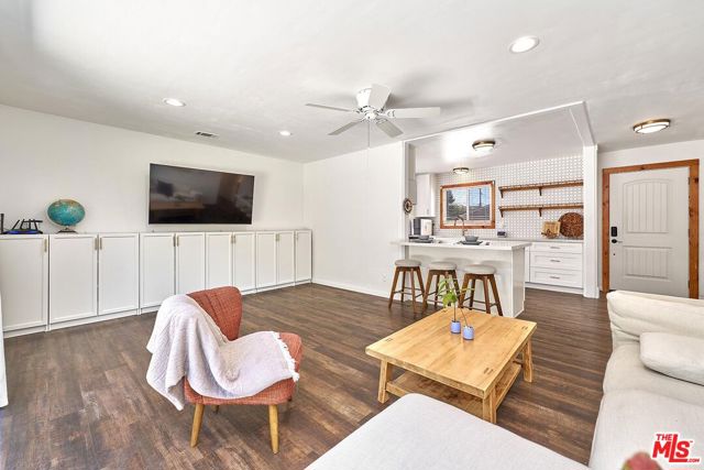 Image 9 of 42 For 5541 Marcella Avenue