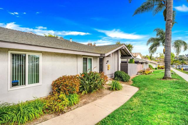 3442 Thunder Drive, Oceanside CA: https://media.crmls.org/mediaz/7c927ba2-bac6-4461-b459-0d1d7fdeda72.jpg
