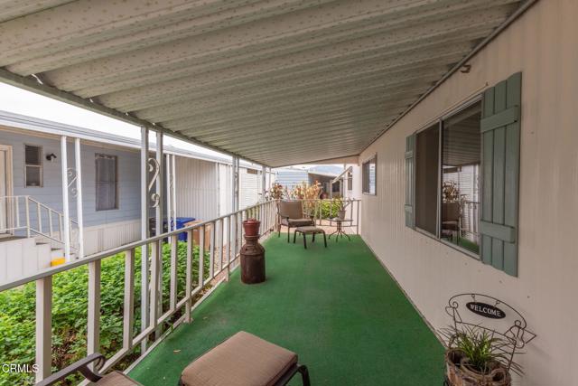 250 E Telegraph Road, Fillmore CA: https://media.crmls.org/mediaz/7c93e4ce-bc97-4bcf-8785-cd56c2c31fd0.jpg