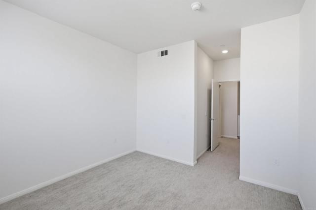 Detail Gallery Image 40 of 64 For 1455 Banahaw Way #6,  Chula Vista,  CA 91915 - 3 Beds | 2/1 Baths