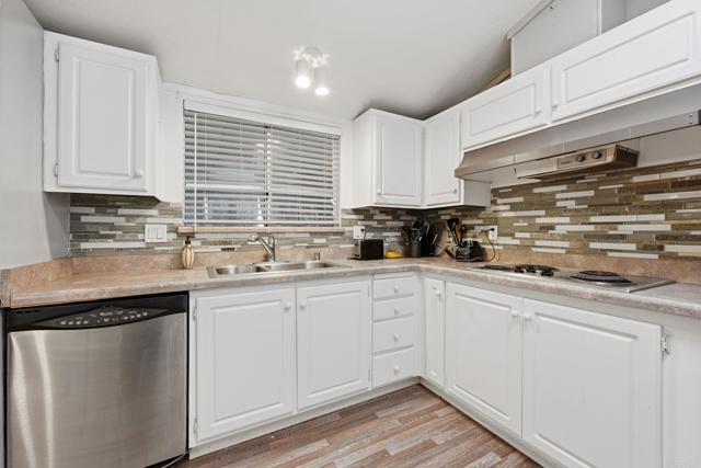 Detail Gallery Image 15 of 57 For 18218 Paradise Mountain Road #127,  Valley Center,  CA 92082 - 3 Beds | 2 Baths