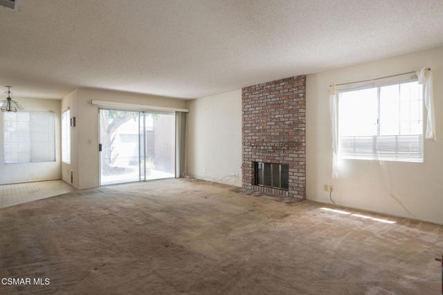 2517 Harriman Lane, Redondo Beach CA: https://media.crmls.org/mediaz/7c94b678-9ff5-47e3-a843-fb254826b07b.jpg