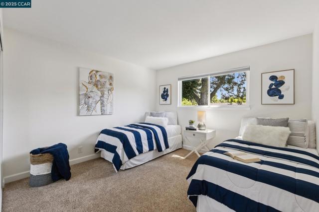 36 Playa Ct, San Ramon CA: https://media.crmls.org/mediaz/7c952cee-2128-45b7-9e04-42de1fd121e5.jpg