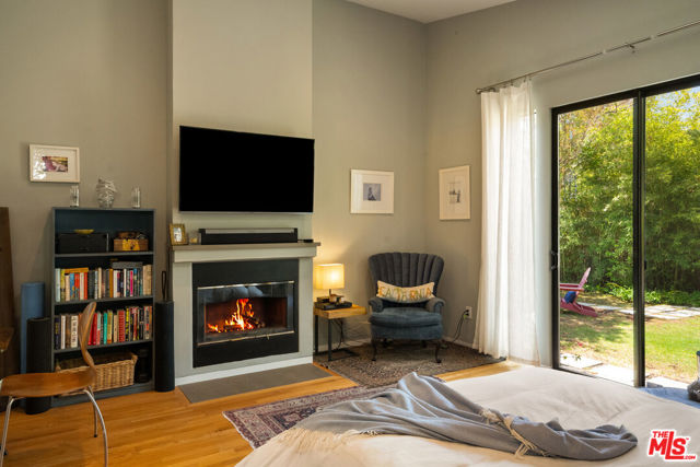 4 Bed Home for Sale in Venice, California