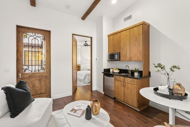 7778 Camino Sin Puente, Rancho Santa Fe CA: https://media.crmls.org/mediaz/7c95b21e-9760-45f7-afd9-3ab62a99290f.jpg