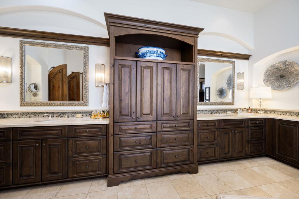 MLS #219138371DA image #17