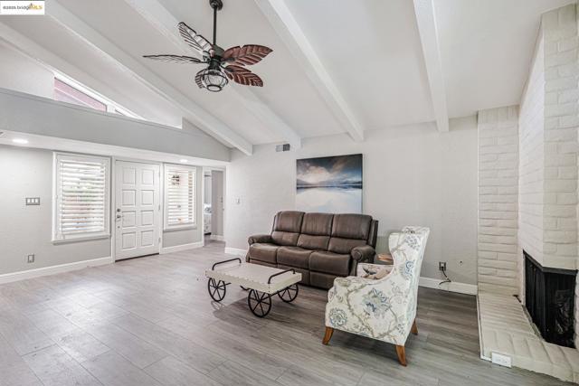 1866 Venetian Dr, Stockton, California 95207, 3 Bedrooms Bedrooms, ,2 BathroomsBathrooms,Condominium,For Sale,Venetian Dr,41105760