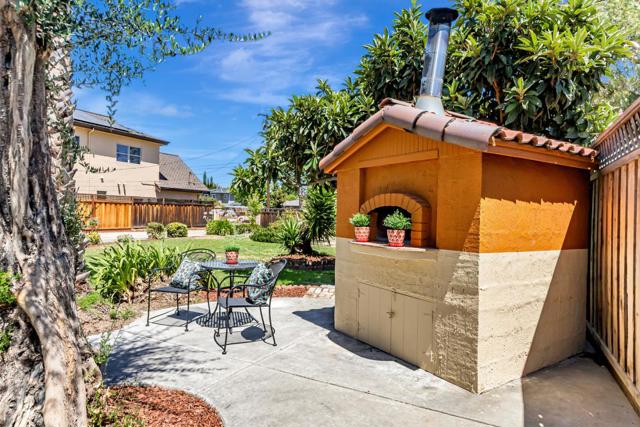 2447 Cottle Avenue, San Jose CA: https://media.crmls.org/mediaz/7c969cde-d19e-44d4-92dc-805c350f0747.jpg