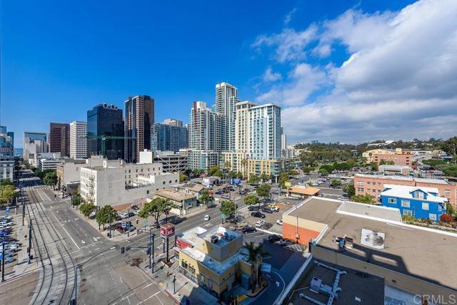 1080 Park Blvd, San Diego CA: https://media.crmls.org/mediaz/7c97a5bc-708b-4f44-91b1-4c266f42d648.jpg