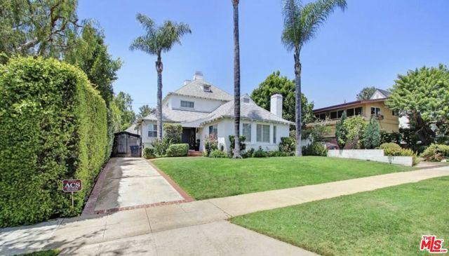 Image 3 for 133 N Bowling Green Way, Los Angeles, CA 90049