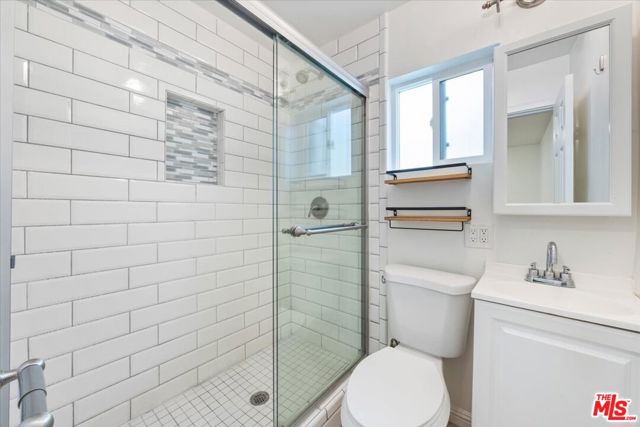 2840 S Mansfield Avenue, Los Angeles CA: https://media.crmls.org/mediaz/7c98d937-a153-49c7-8ad9-100b990454c3.jpg