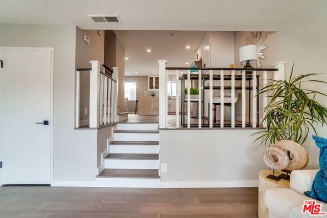 1832 Rockefeller Lane, Redondo Beach, California 90278, 2 Bedrooms Bedrooms, ,2 BathroomsBathrooms,Residential,For Sale,Rockefeller,25603743 1832 Rockefeller Lane, Redondo Beach, California 90278, 2 Bedrooms Bedrooms, ,2 BathroomsBathrooms,Residential,For Sale,Rockefeller,25603743