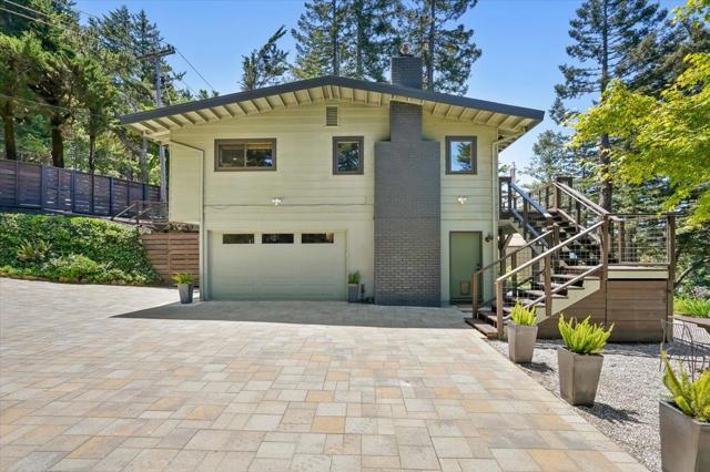 12960 Skyline Boulevard, Woodside CA: https://media.crmls.org/mediaz/7c992f11-4198-4fa1-a216-6412ac88d900.jpg