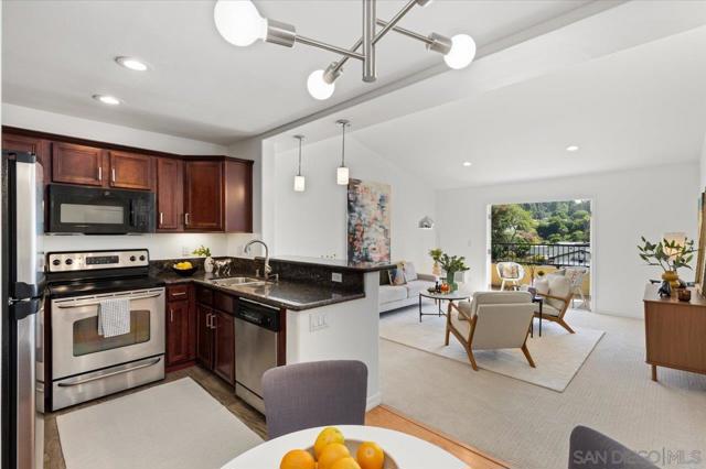 5055 Collwood Blvd, San Diego CA: https://media.crmls.org/mediaz/7c994b0d-721e-4ffc-9746-14880bab638d.jpg