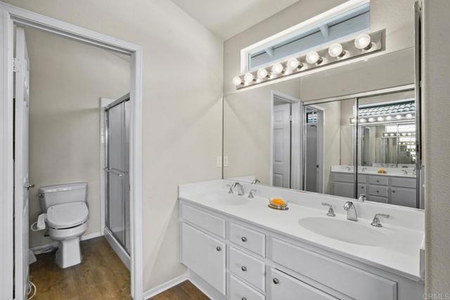 Image 20 of 43 For 23979 Via Astuto